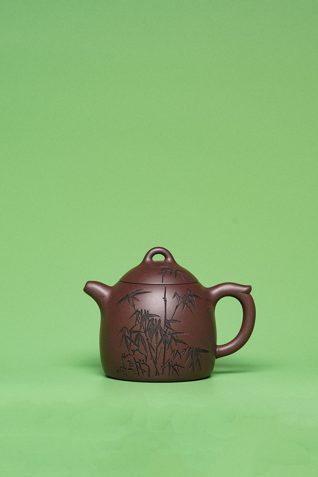 紫砂臻品·礼藏首选｜周建春大师扛鼎之作《竹海秦权壶》——原矿优质老紫泥·250cc ——正高级工艺美术师·周建春·制