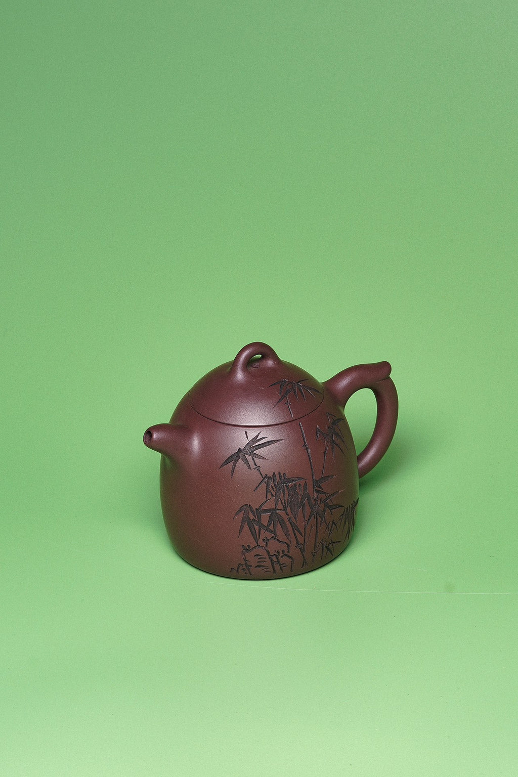 紫砂臻品·礼藏首选｜周建春大师扛鼎之作《竹海秦权壶》——原矿优质老紫泥·250cc ——正高级工艺美术师·周建春·制