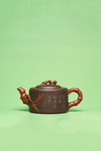 紫砂臻品·礼藏首选｜周建春大师扛鼎之作《松凤竹段壶》——原矿优质老紫泥双拼·600cc ——正高级工艺美术师·周建春·制