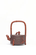 周建春大师扛鼎之作《竹段提梁壶》——原矿优质老紫泥双拼·400cc ——正高级工艺美术师·周建春·制