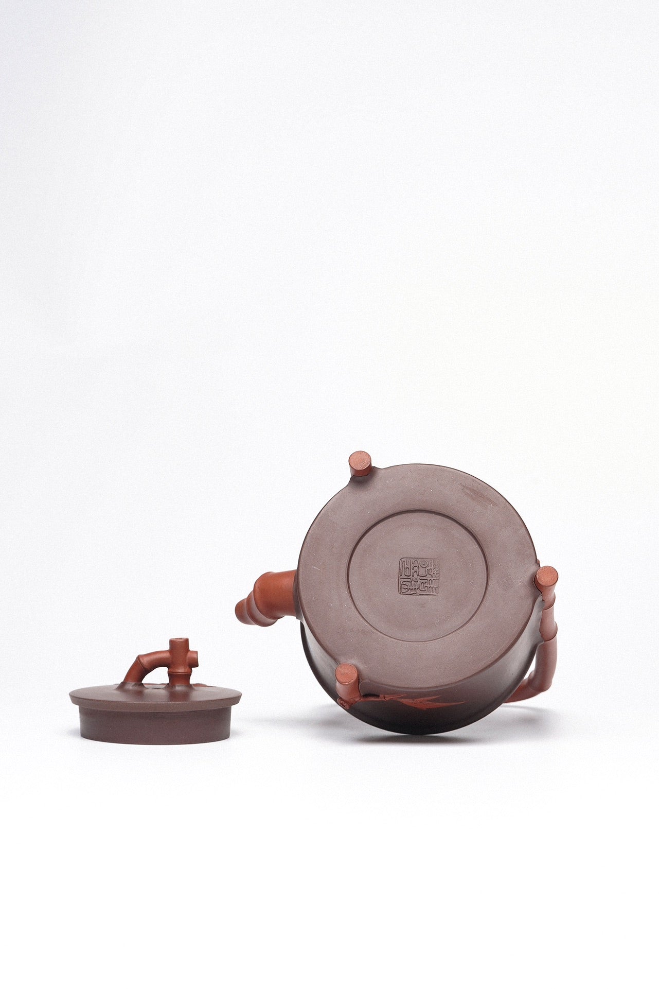 周建春大师扛鼎之作《竹段提梁壶》——原矿优质老紫泥双拼·400cc ——正高级工艺美术师·周建春·制