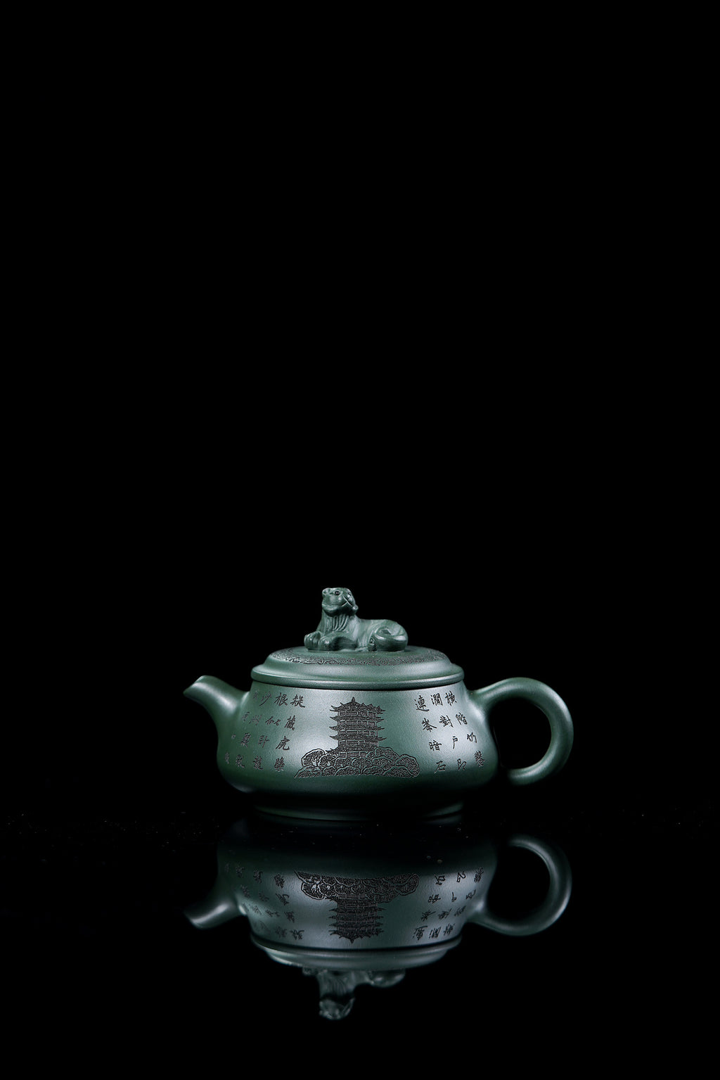专注原创紫砂三十年【卧虎藏龙】高性价比精品 ——原矿优质绿泥·120cc ——原创紫砂手艺人·朱红景