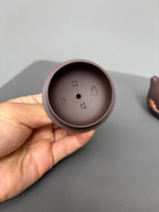 范泽锋高徒·邱爽紫砂潜力重器《西施壶》——原矿优质老紫泥·280cc ——江苏省级大师·邱爽 亲制 ——国大师·邱玉林装饰
