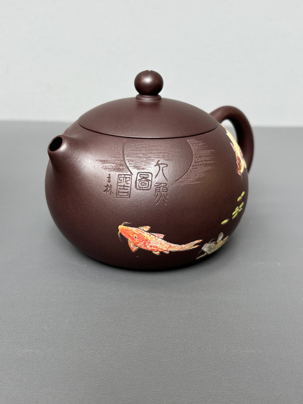 范泽锋高徒·邱爽紫砂潜力重器《西施壶》——原矿优质老紫泥·280cc ——江苏省级大师·邱爽 亲制 ——国大师·邱玉林装饰