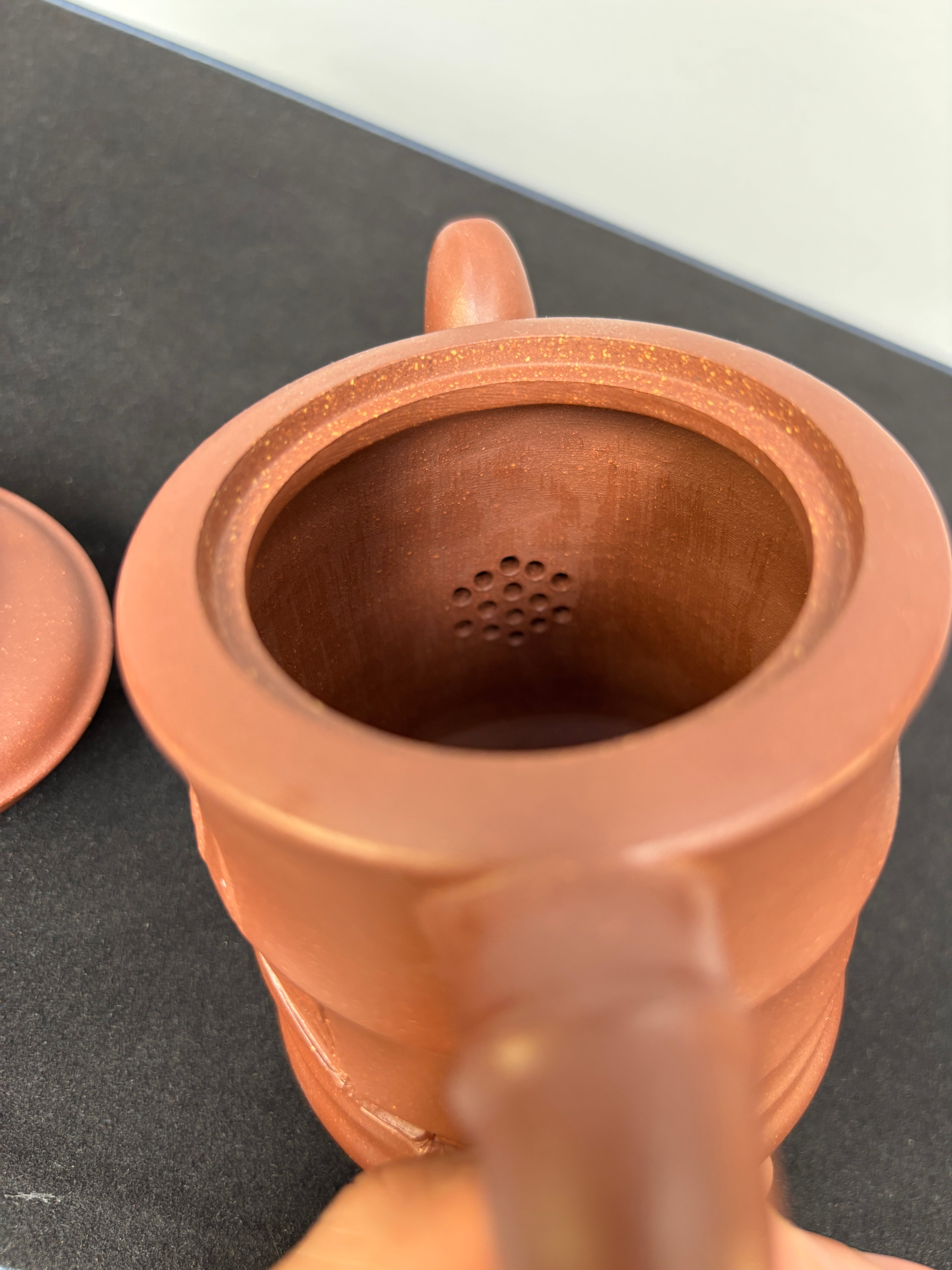 范泽锋高徒·邱爽紫砂潜力重器《节节高升壶》——原矿优质底槽清·230cc ——江苏省级大师·邱爽 亲制