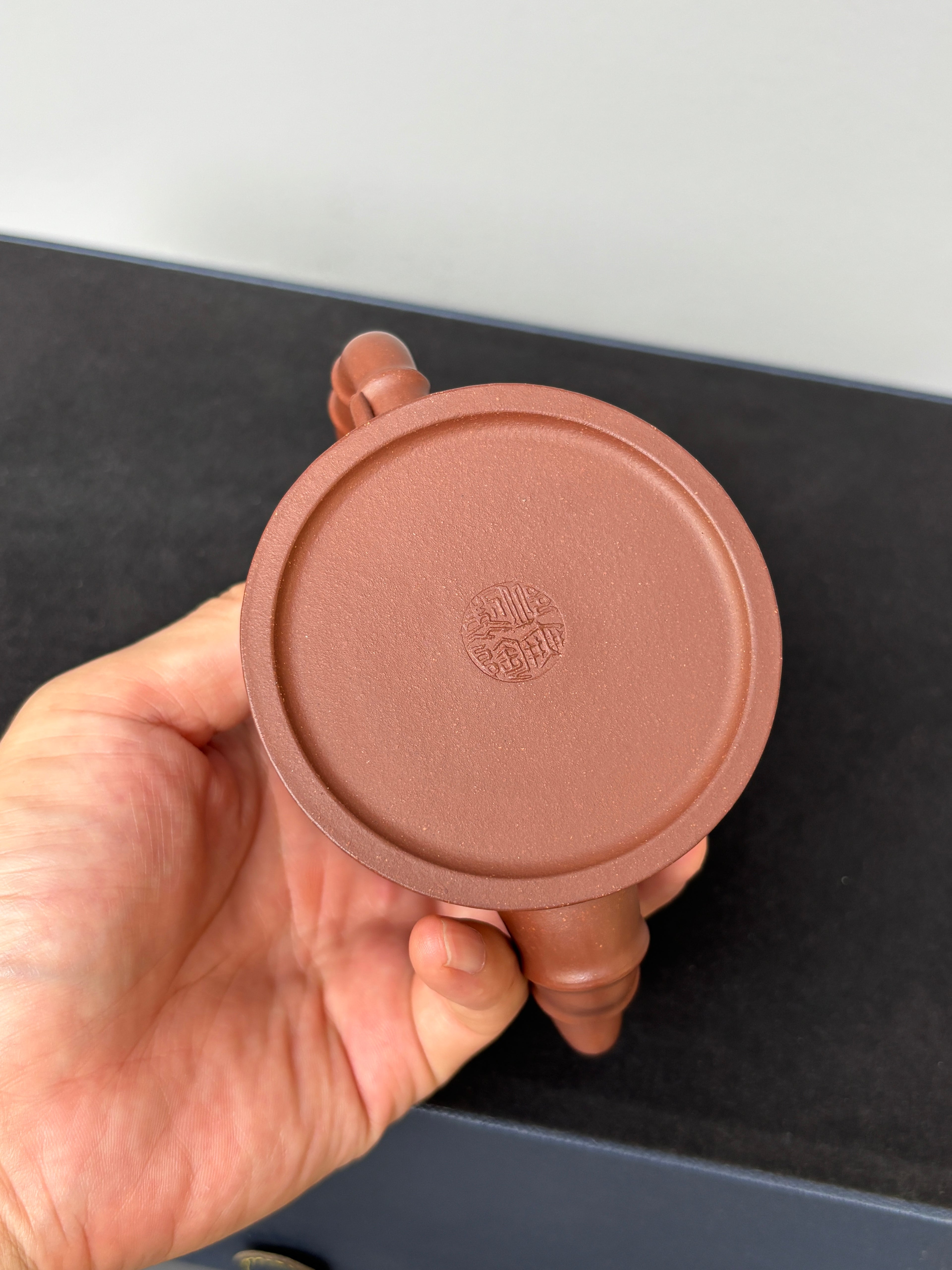 范泽锋高徒·邱爽紫砂潜力重器《节节高升壶》——原矿优质底槽清·230cc ——江苏省级大师·邱爽 亲制