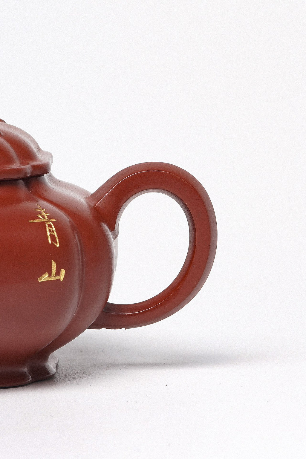 紫砂臻品·礼藏首选｜周建春大师扛鼎之作《筋纹传炉壶》——原矿优质朱泥·150cc