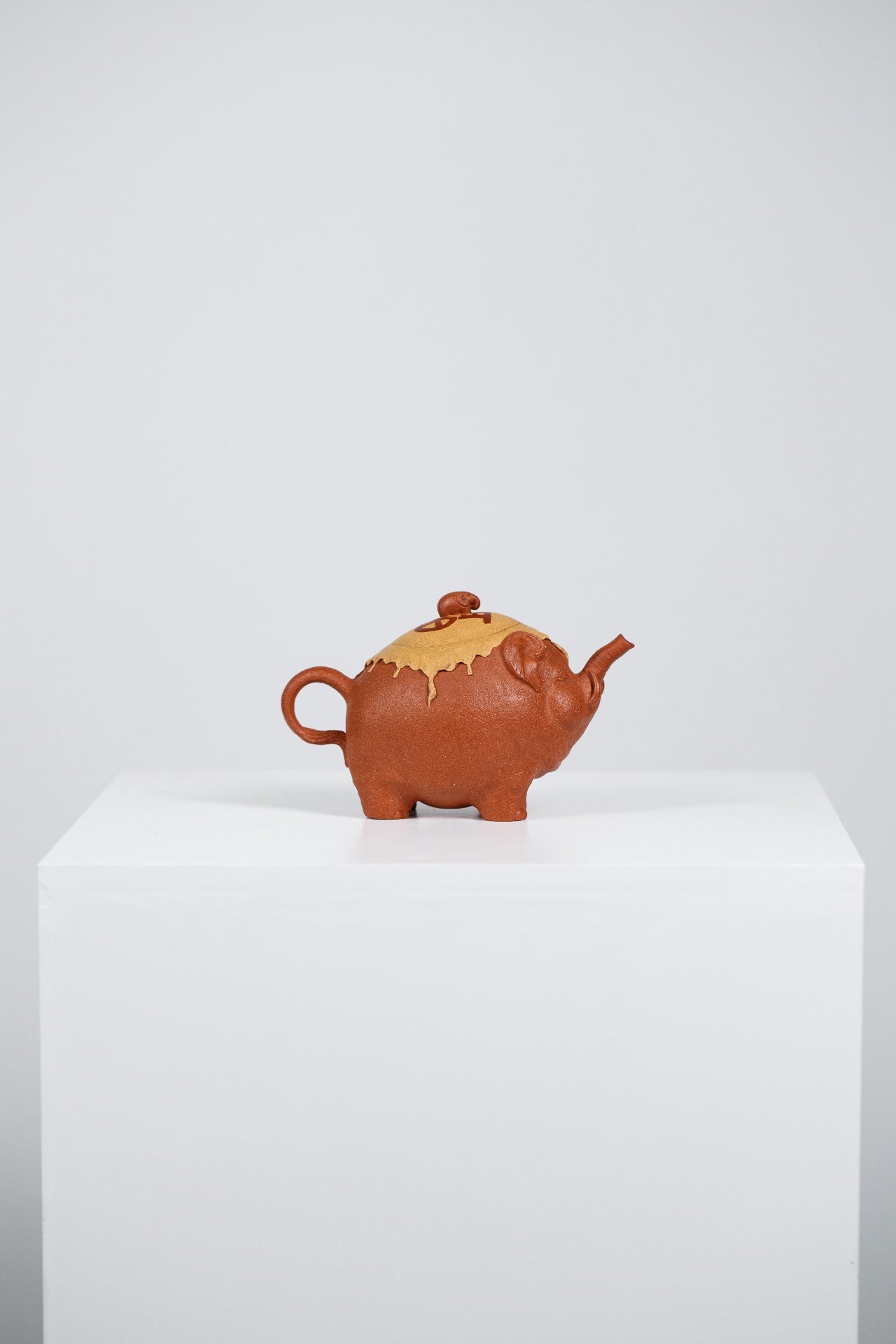 紫砂特色趣味精品佳作【福象·万象更新】 原矿优质降坡泥 ·200cc