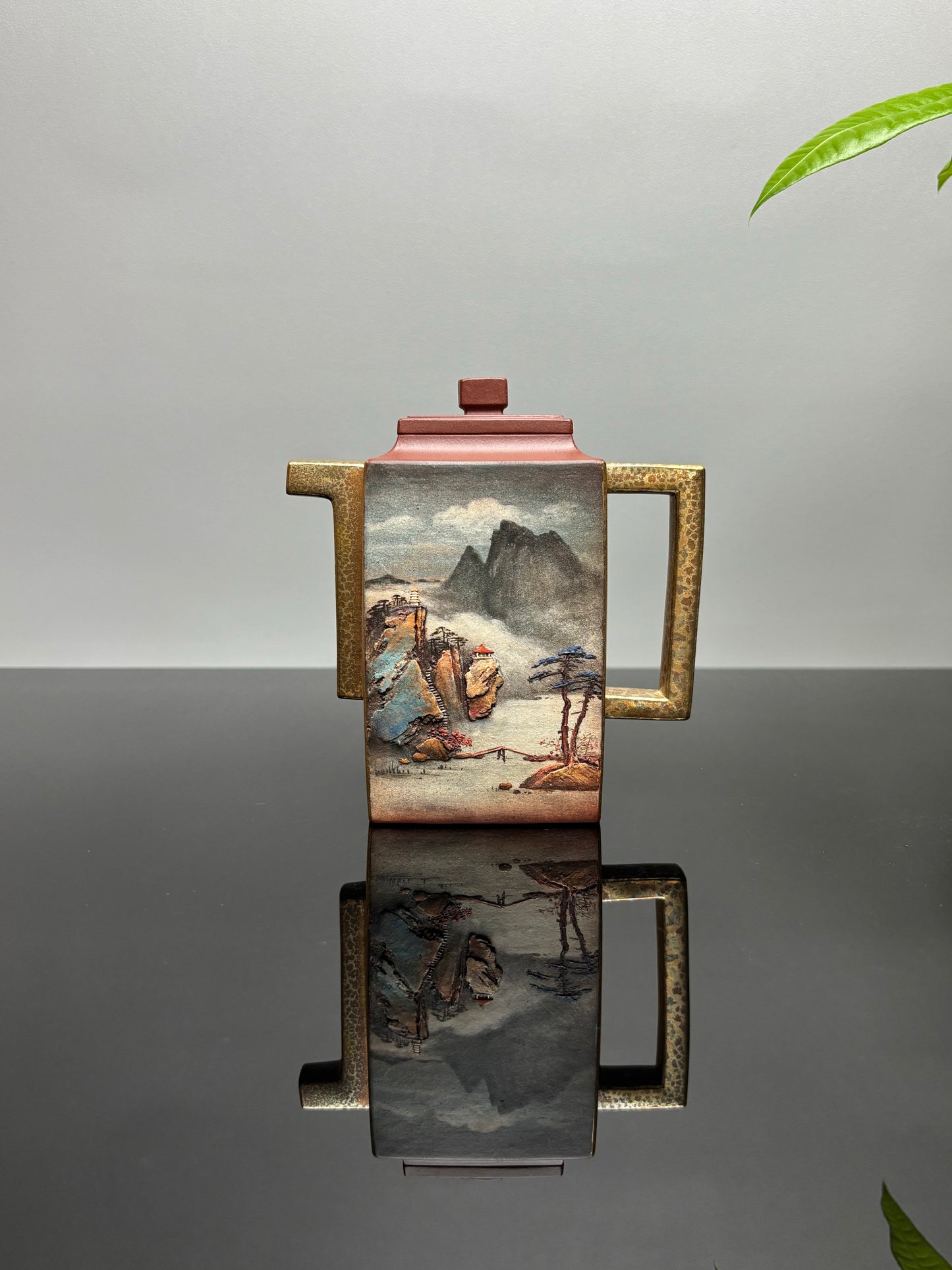 双宗师合璧·紫砂史巅峰紫砂界天花板泥画｜何光宏·邱玉林联袂创作稀世孤品《高升壶》——原矿优质底槽清·450cc