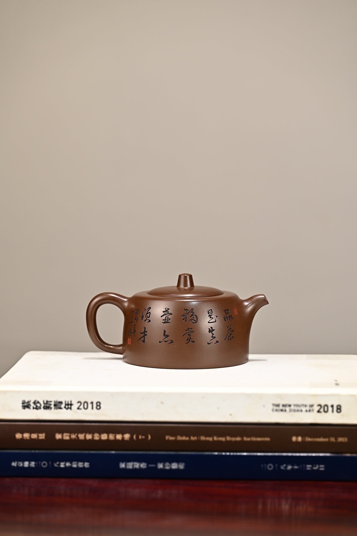 井栏·全手工/正高工许学芳作品/容量380cc/一厂紫泥 壶身线条体现出平和清净，无为之韵