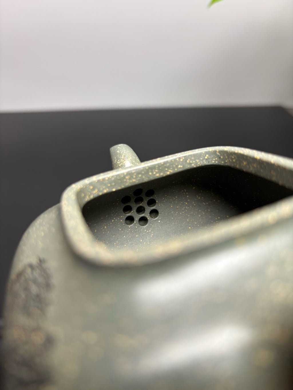 储立之大师传世典藏重器 十大名山《传炉壶》庐山 ——优质雪花青·260cc ——江苏省工艺美术大师·储立之 之作