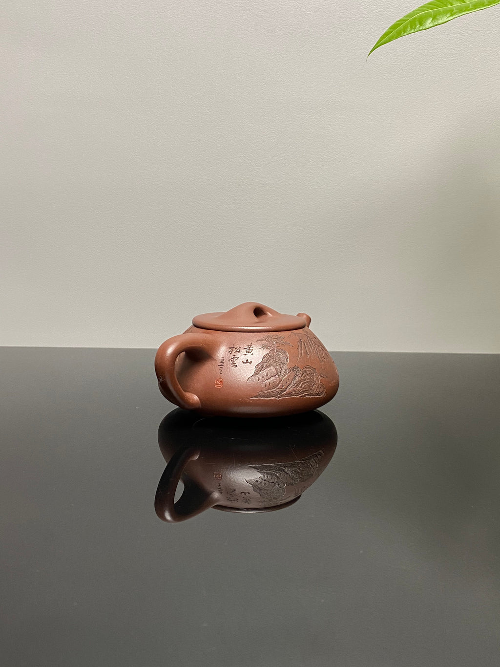 储立之大师传世典藏重器 十大名山《景舟石瓢》黄山 ——原矿优质 底槽清.220cc ——江苏省工艺美术大师·储立之 之作