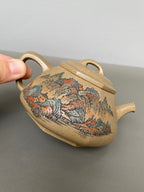 紫砂界彩刻山水标杆·李峰臻品《六方石瓢》  ——原矿优质青段泥·260cc ——著名紫砂彩刻艺术家·李峰亲工