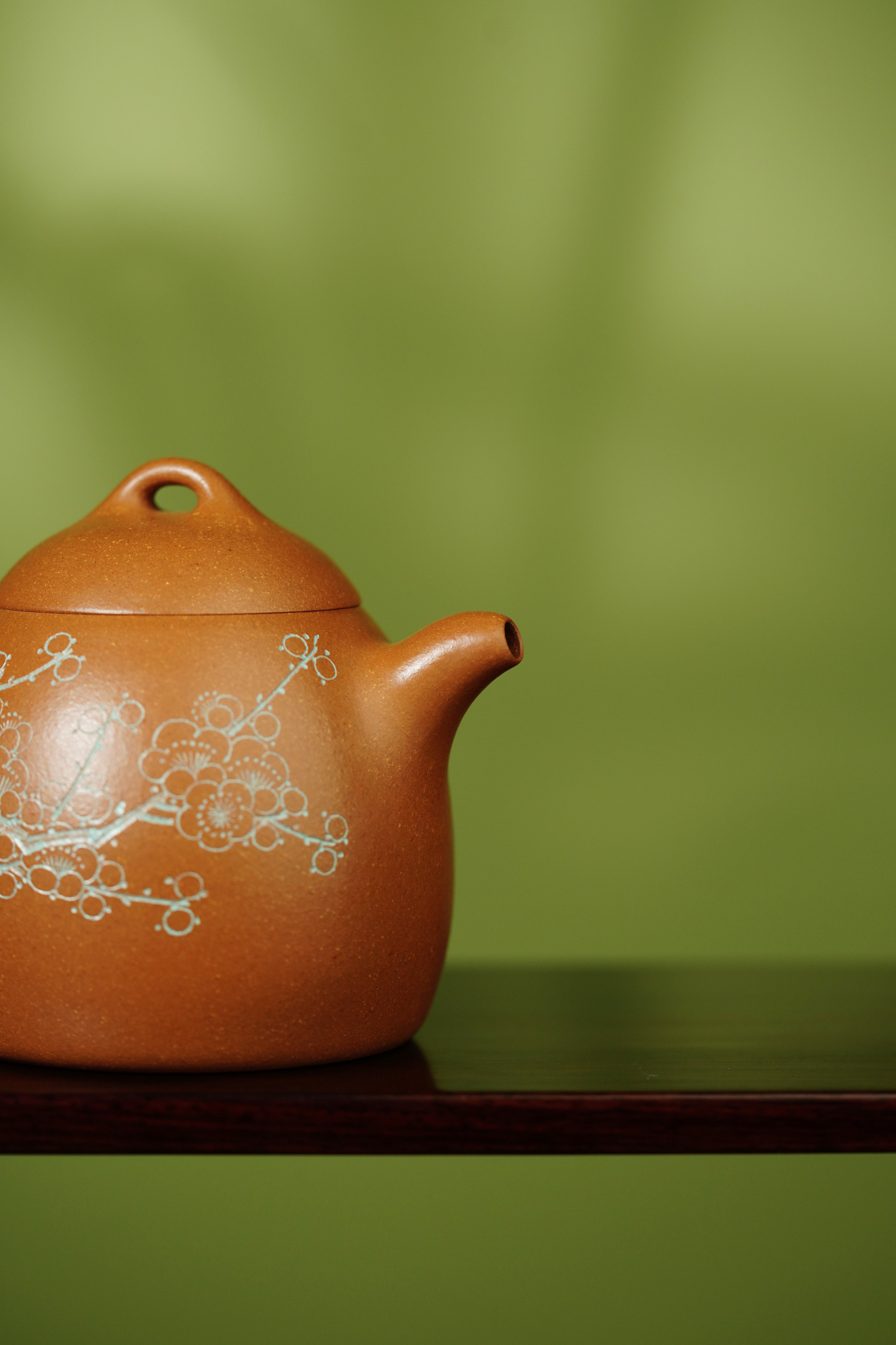 中国紫砂界当代梅王·朱炳浩(石陶）本工巅峰臻品《秦权壶》——原矿优质老段泥·300cc ——任淦庭大师高徒｜朱炳浩（石陶）之作