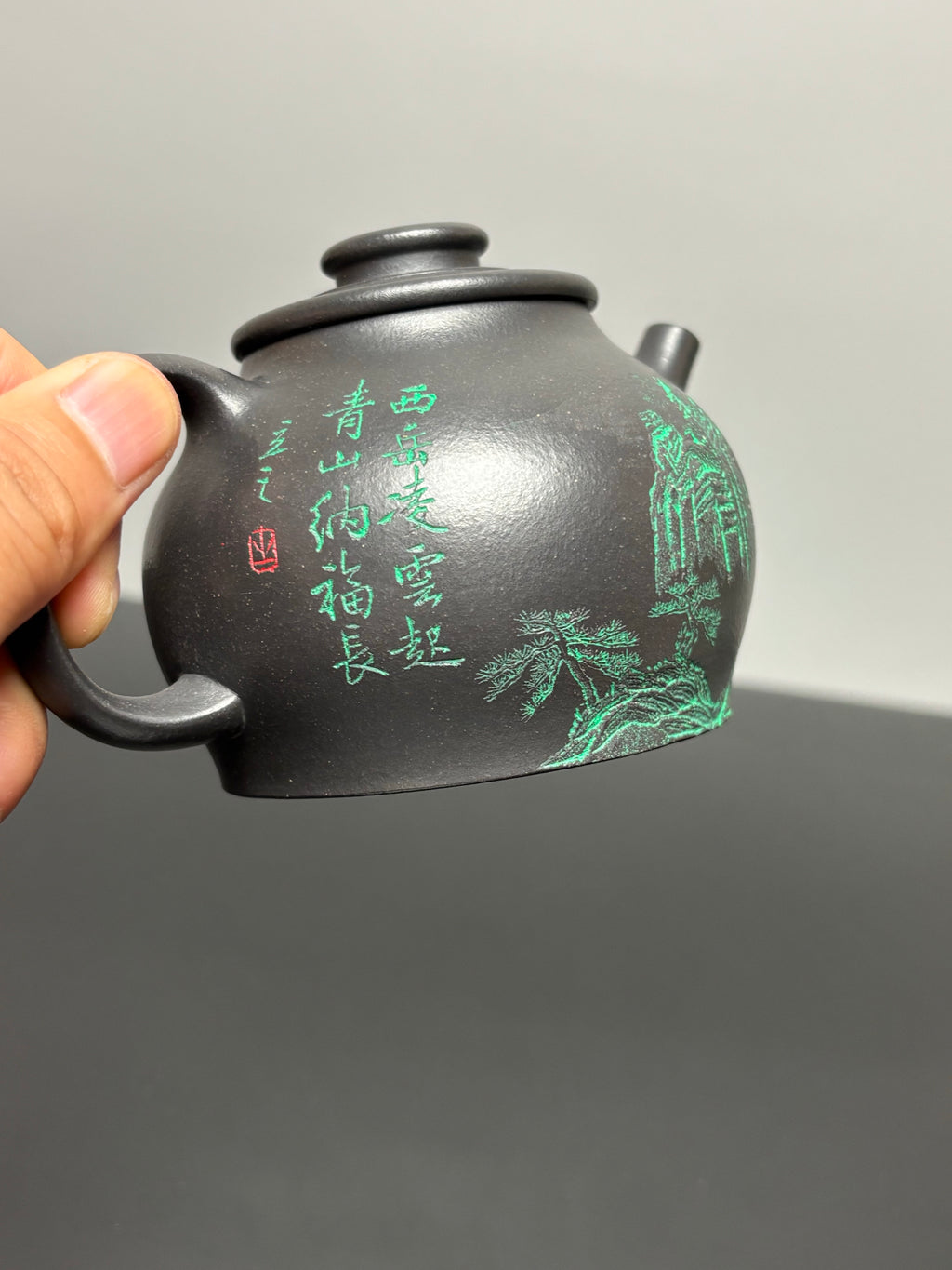 储立之大师传世典藏重器 十大名山《尚古·华山壶》——原矿优质 特级黑料·240cc ——江苏省工艺美术大师·储立之 之作