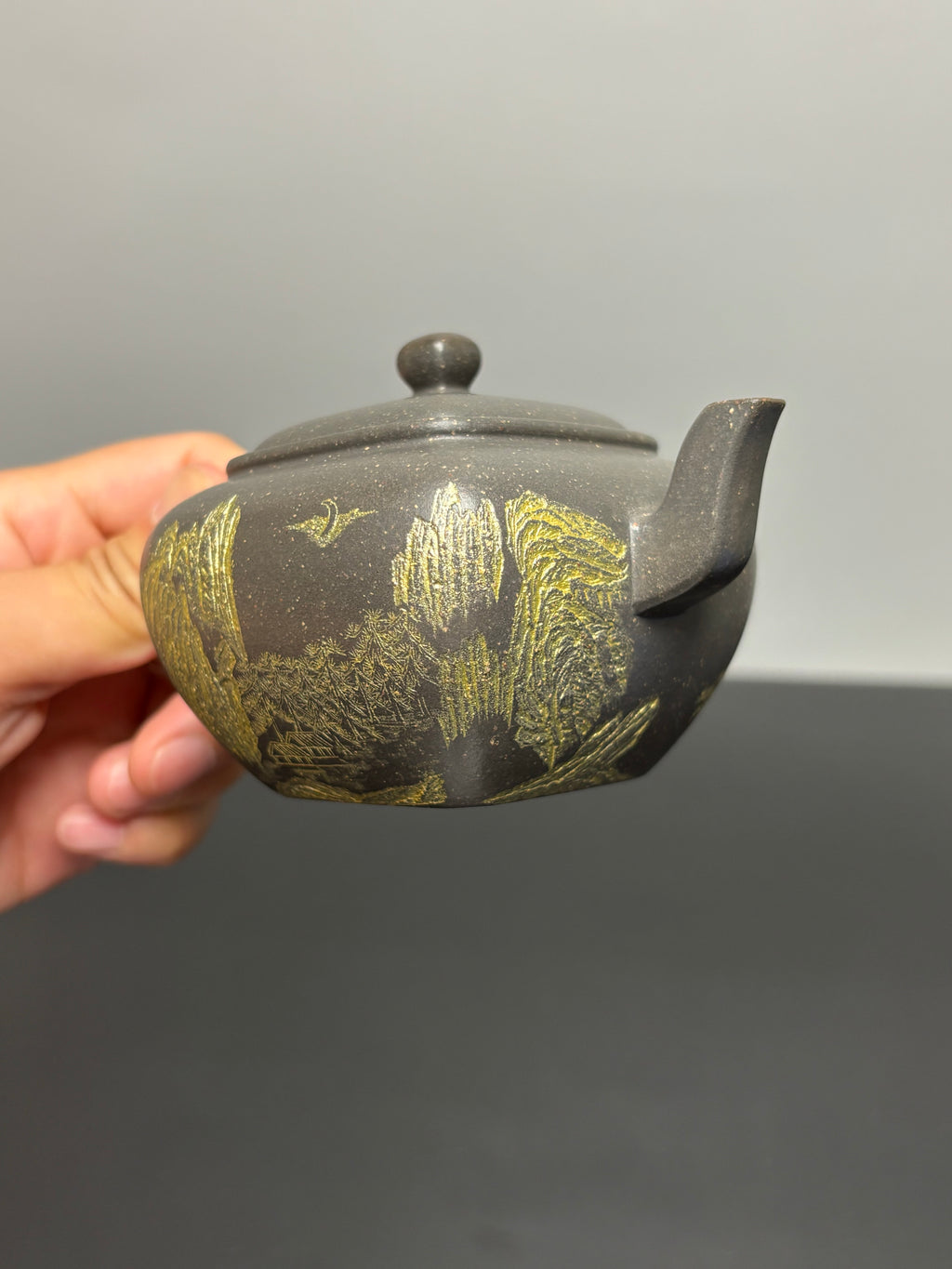 储立之大师传世典藏重器 十大名山《明远无垢壶》峨眉山——原矿优质雪花青·200cc ——江苏省工艺美术大师·储立之 之作