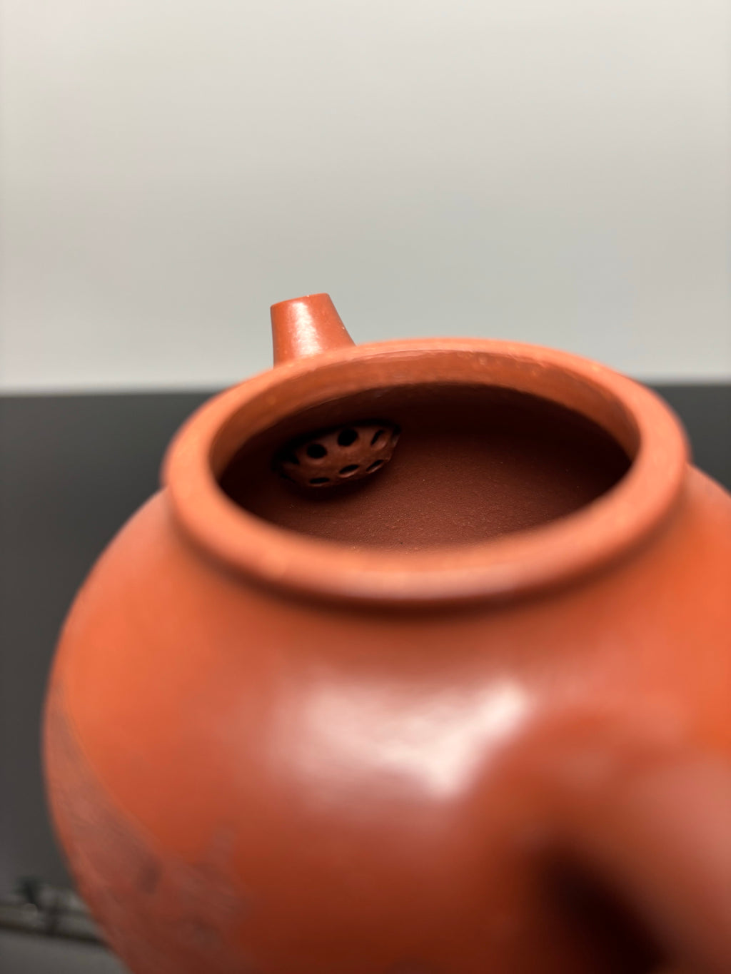 储立之大师传世典藏重器 十大名山《大彬橄榄·五台山壶》——原矿优质 储氏赤金砂·220cc ——江苏省工艺美术大师·储立之 之作 - ZishaTeapotChina