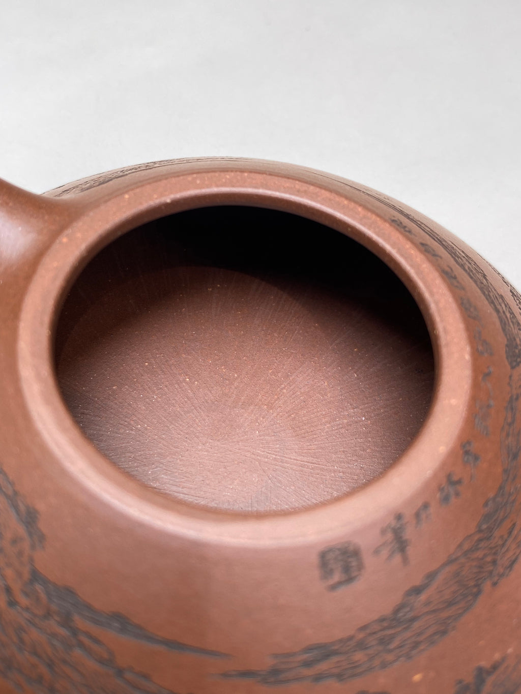 宏林山水·礼藏尊荣｜陈宏林大师传世巅峰臻品【合瓢】——原矿优质底槽清·110cc ——紫砂山水陶刻天花板·陈宏林亲工