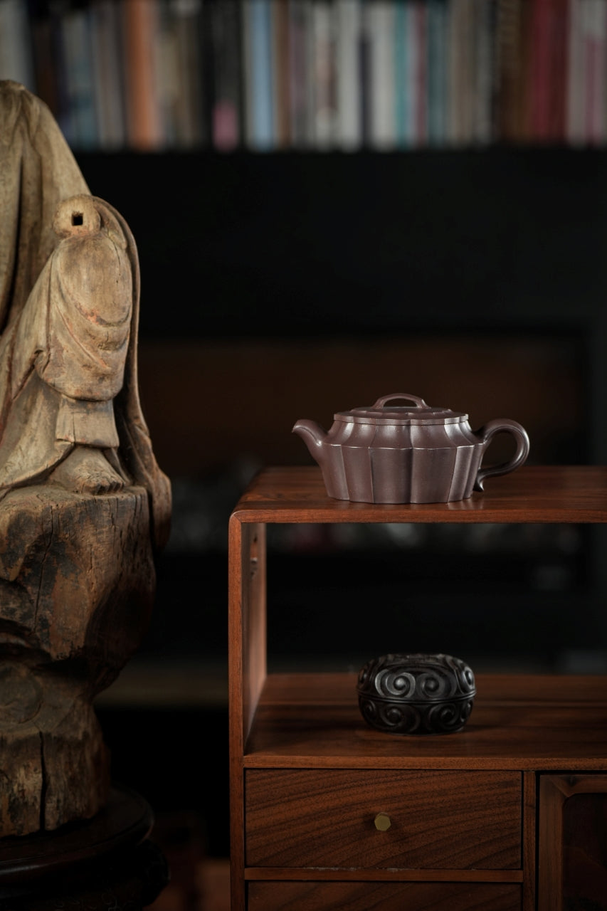 范大生嫡脉·江苏省大师范秀芳·紫砂臻品《玲珑汉瓦壶》——原矿优质天青泥·200cc（入册款代表作）