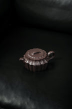 范大生嫡脉·江苏省大师范秀芳·紫砂臻品《玲珑汉瓦壶》——原矿优质天青泥·200cc（入册款代表作） - ZishaTeapotChina