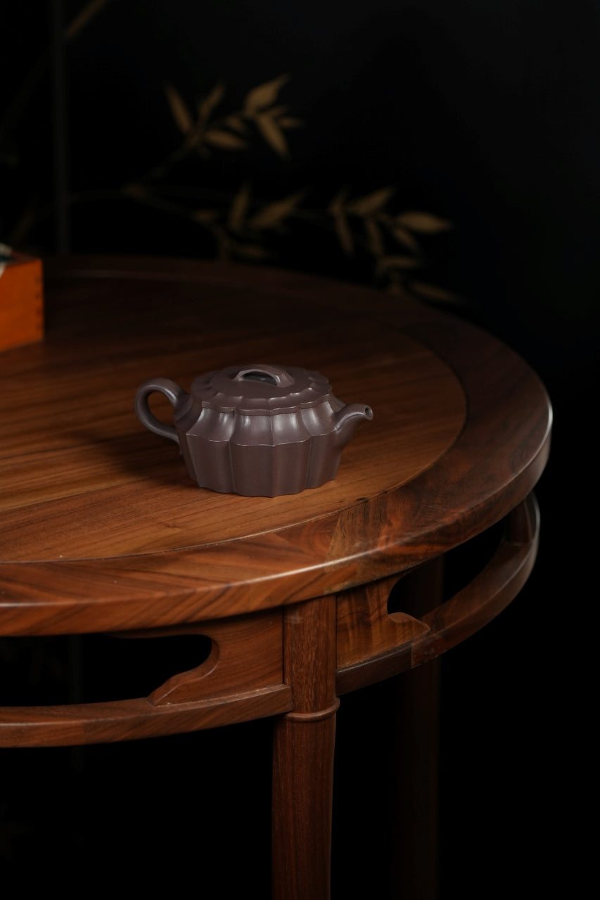 范大生嫡脉·江苏省大师范秀芳·紫砂臻品《玲珑汉瓦壶》——原矿优质天青泥·200cc（入册款代表作）