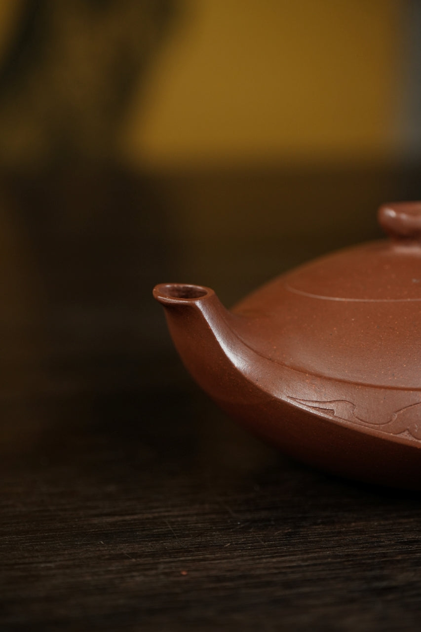 范大生嫡脉·江苏省大师范秀芳·紫砂臻品《青云志壶》  ——原矿优质底槽清 230cc（入册款代表作）
