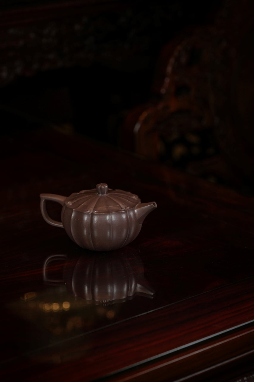 范大生嫡脉·江苏省大师范秀芳·紫砂臻品《玲珑如意壶》  ——原矿优质天青泥 220cc（入册款代表作）