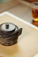 蒋琰滨大师高奢潜力臻品【汲古壶】刀笔双绝——原矿优质老紫泥柴烧·170cc——宜兴市陶刻协会会长·蒋琰滨·亲工