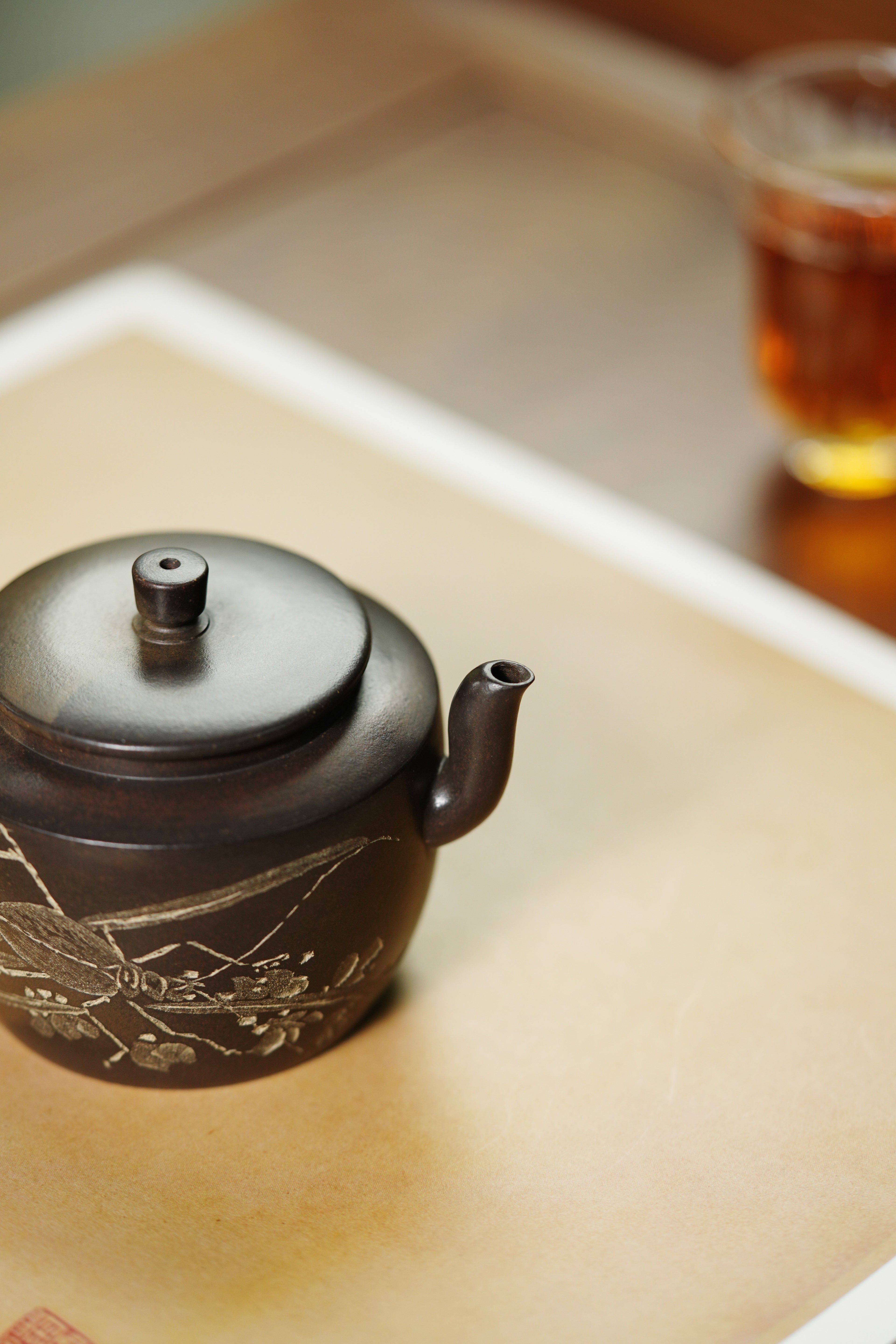 蒋琰滨大师高奢潜力臻品【汲古壶】刀笔双绝——原矿优质老紫泥柴烧·170cc——宜兴市陶刻协会会长·蒋琰滨·亲工