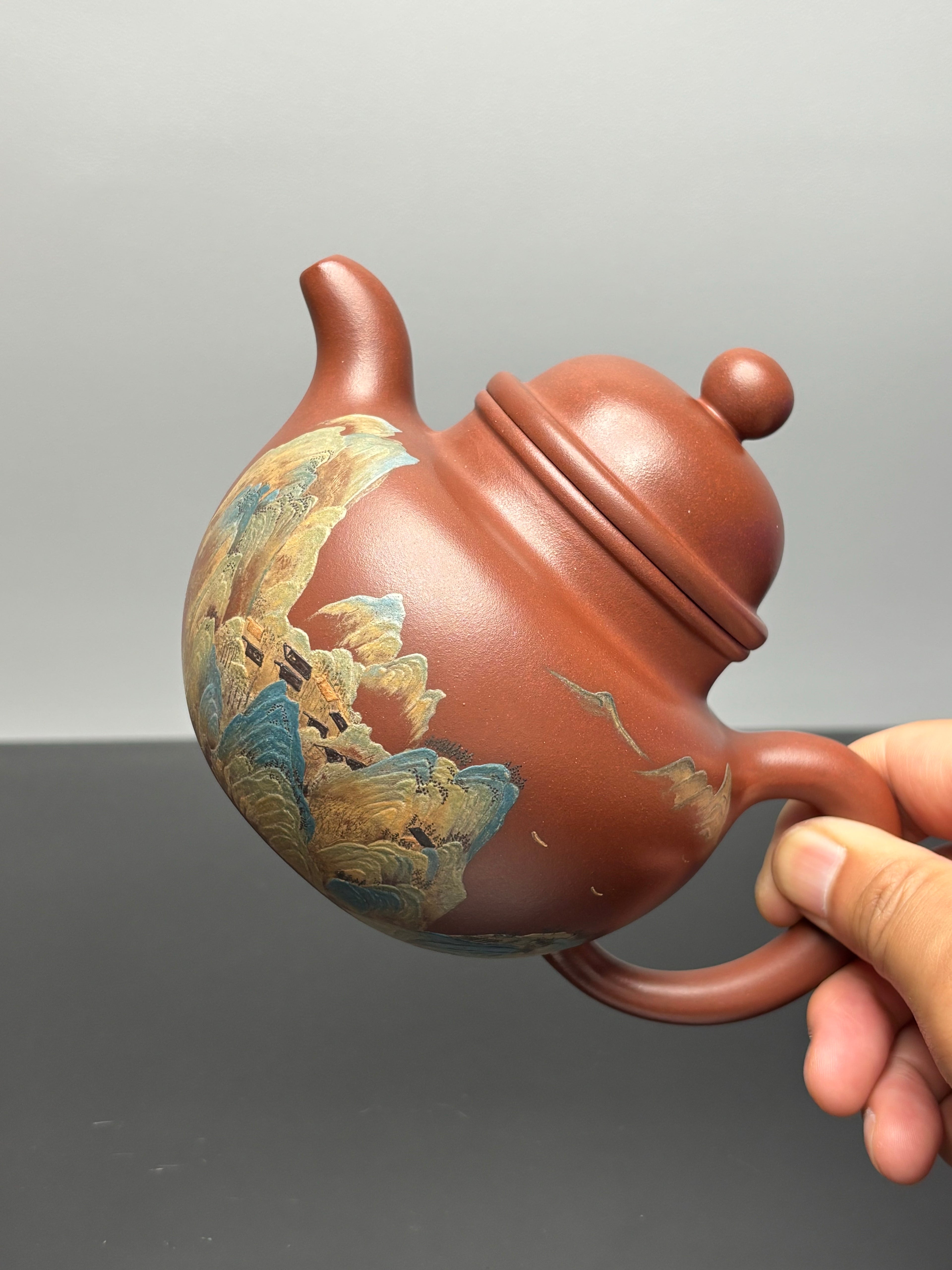 御供江山·三师合璧传世重器｜江建翔嫡传 杜益君亲制《寿珍掇球壶》泥料：原矿优质底槽青 | 容量：500cc