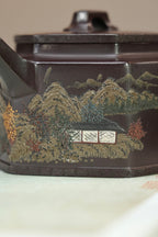 紫砂界80后方器巨匠巅峰臻品《回纹六方壶》甄选原矿优质纯紫老泥·220cc，料工合一、品质顶级