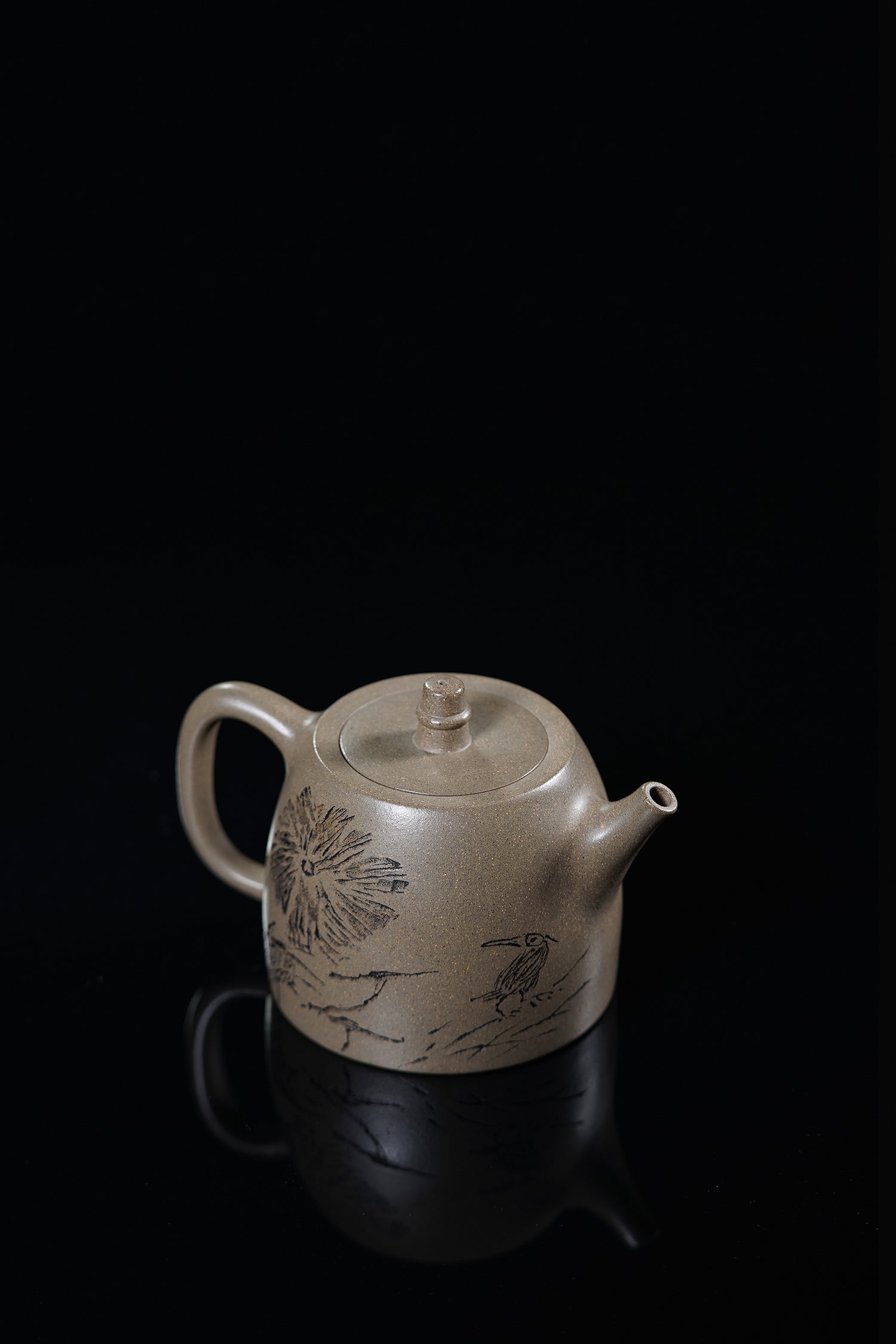 储立之大师传世典藏重器《汉铎壶》——原矿优质 蟹壳青·350cc ——江苏省工艺美术大师·储立之 之作