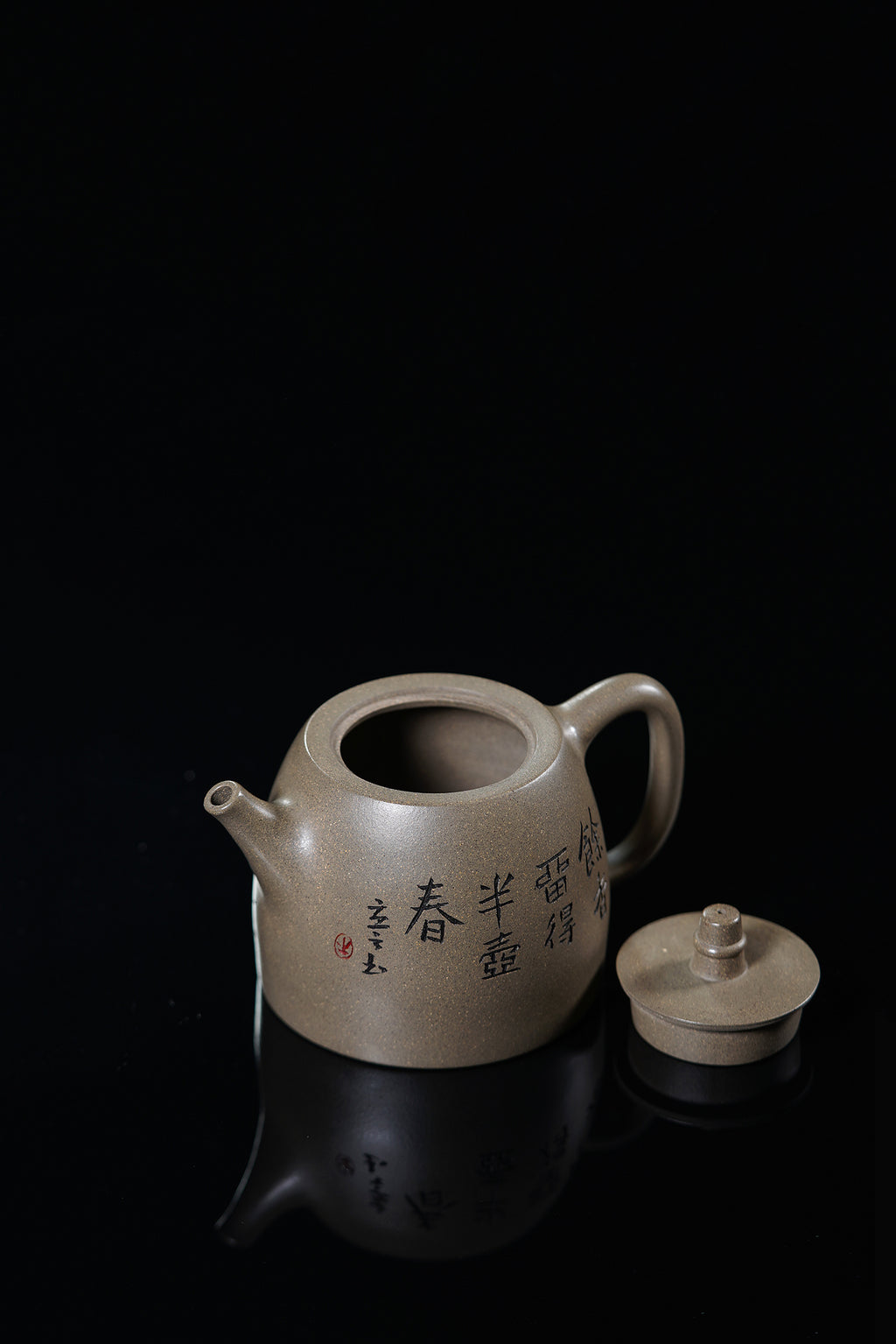 储立之大师传世典藏重器《汉铎壶》——原矿优质 蟹壳青·350cc ——江苏省工艺美术大师·储立之 之作