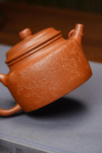 范泽锋高徒·邱爽紫砂潜力重器《竹节德钟壶》——原矿优质金降坡·230cc ——江苏省级大师·邱爽 亲制 ——中国陶瓷艺术大师·邱玉林装饰