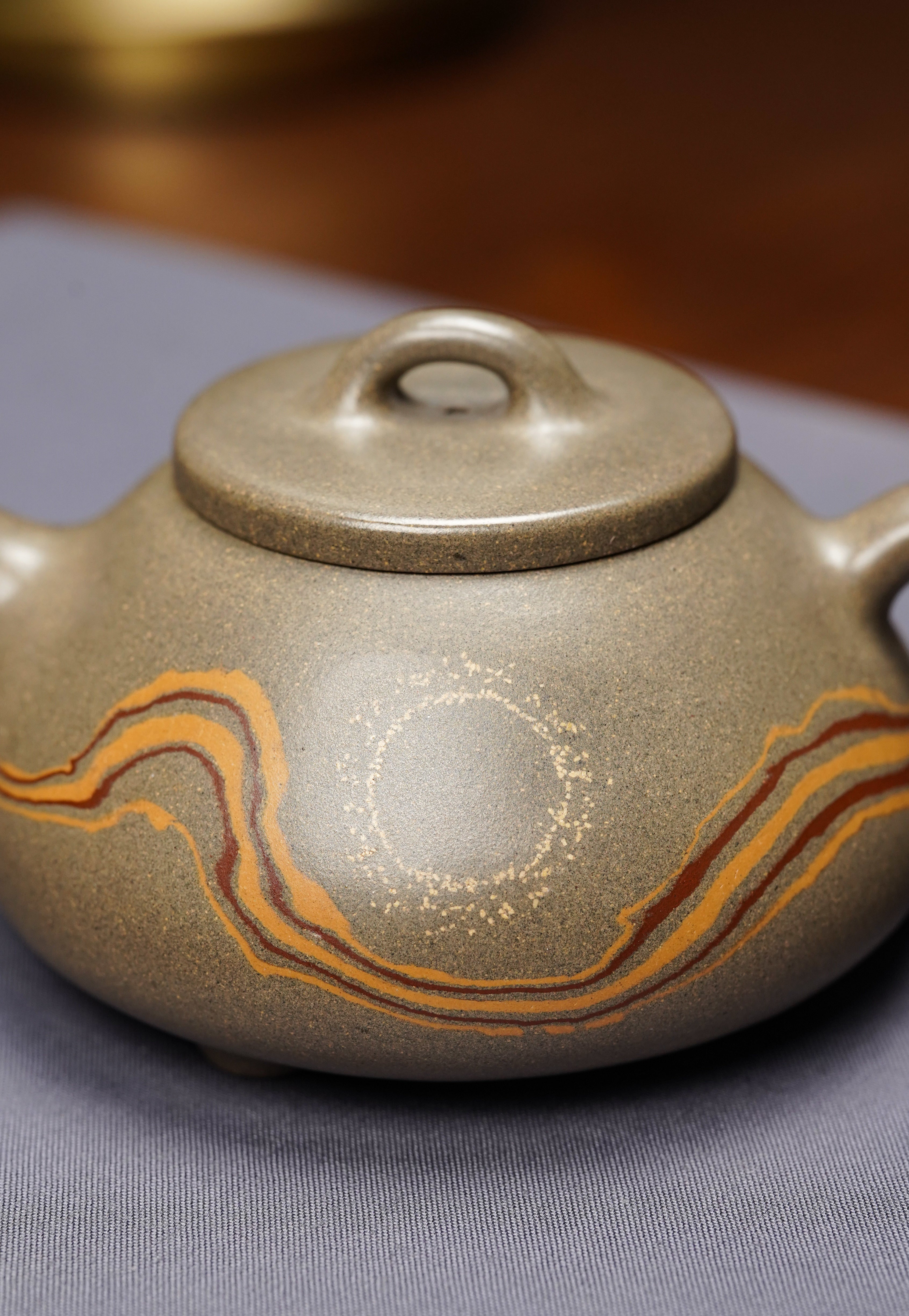 范泽锋高徒·邱爽紫砂潜力重器《流云石瓢》——原矿优质蟹壳青段·180cc ——江苏省级大师·邱爽 亲制