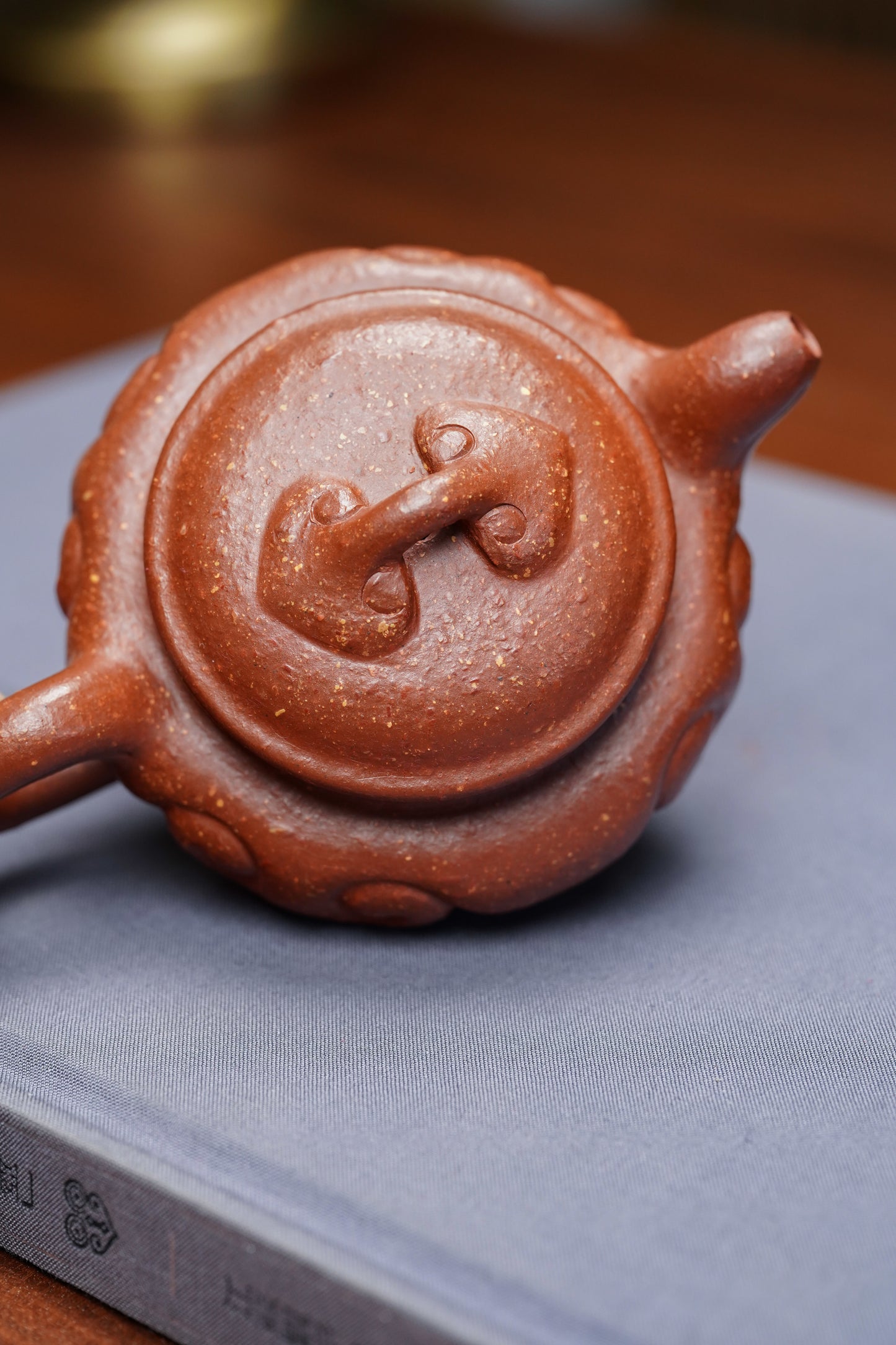 范泽锋高徒·邱爽紫砂潜力重器《仿古如意壶》——原矿优质降坡泥·150cc ——江苏省级大师·邱爽 亲制