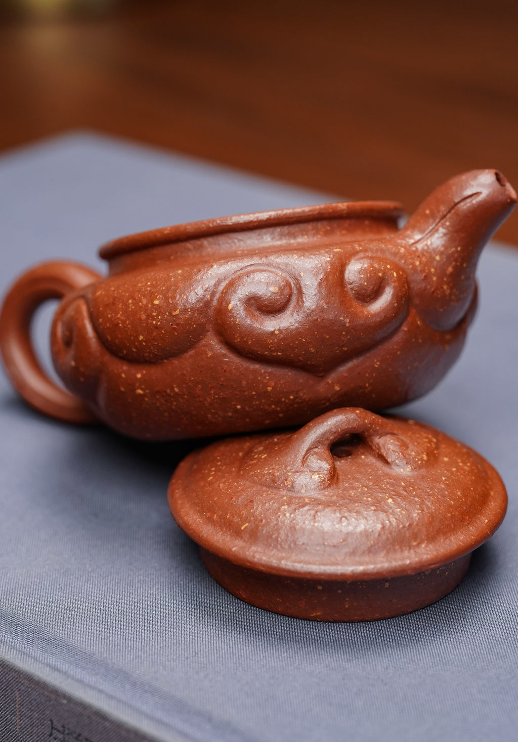 范泽锋高徒·邱爽紫砂潜力重器《仿古如意壶》——原矿优质降坡泥·150cc ——江苏省级大师·邱爽 亲制