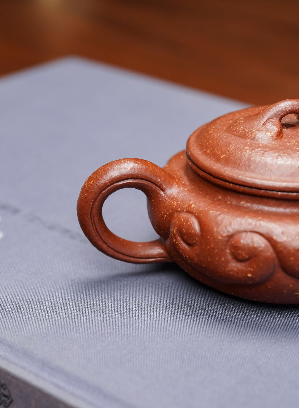 范泽锋高徒·邱爽紫砂潜力重器《仿古如意壶》——原矿优质降坡泥·150cc ——江苏省级大师·邱爽 亲制