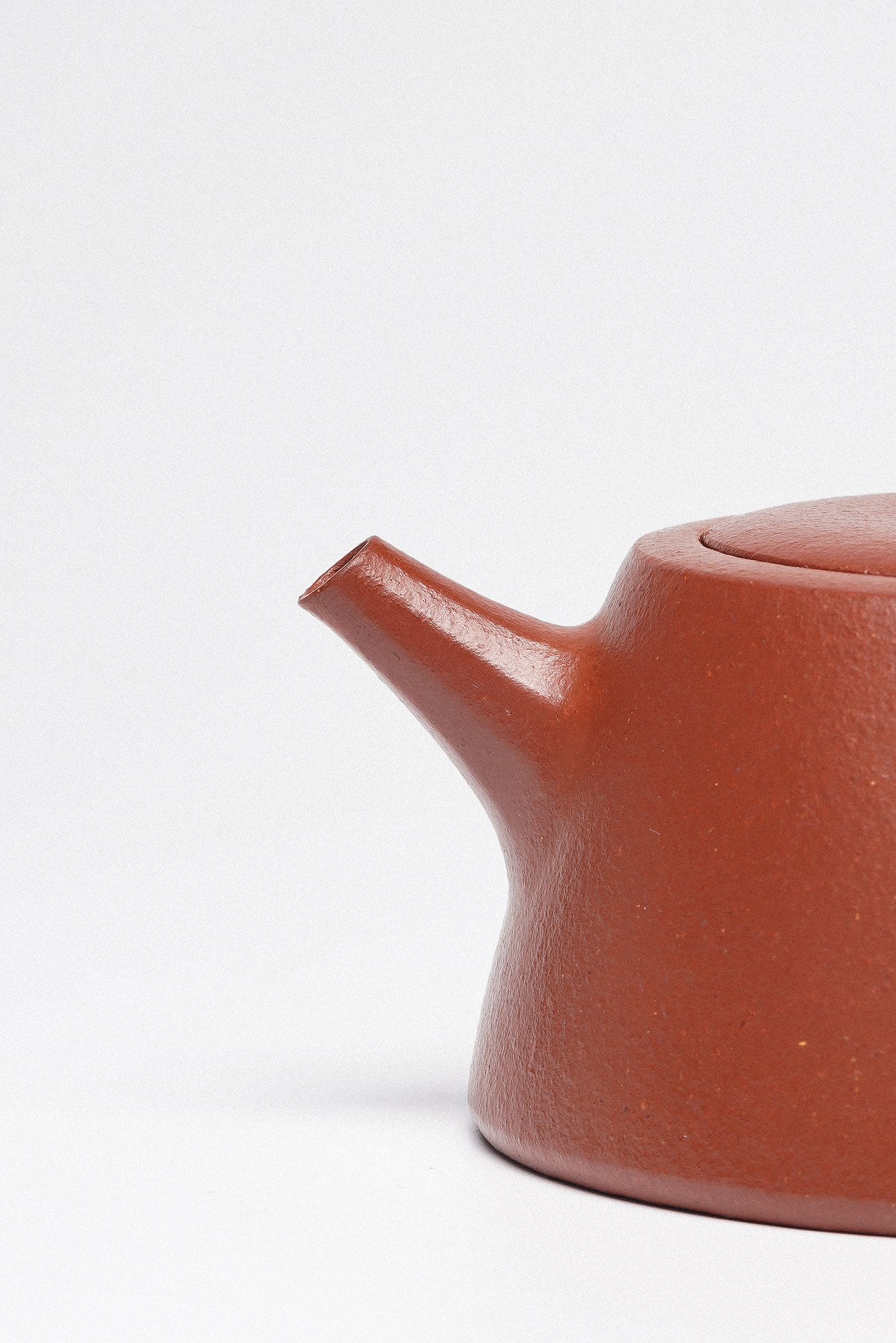 珍藏送礼·紫砂臻品｜省大师吴培林高徒·王雅丽制【井栏壶】——泥料：原矿优质降坡泥·180cc