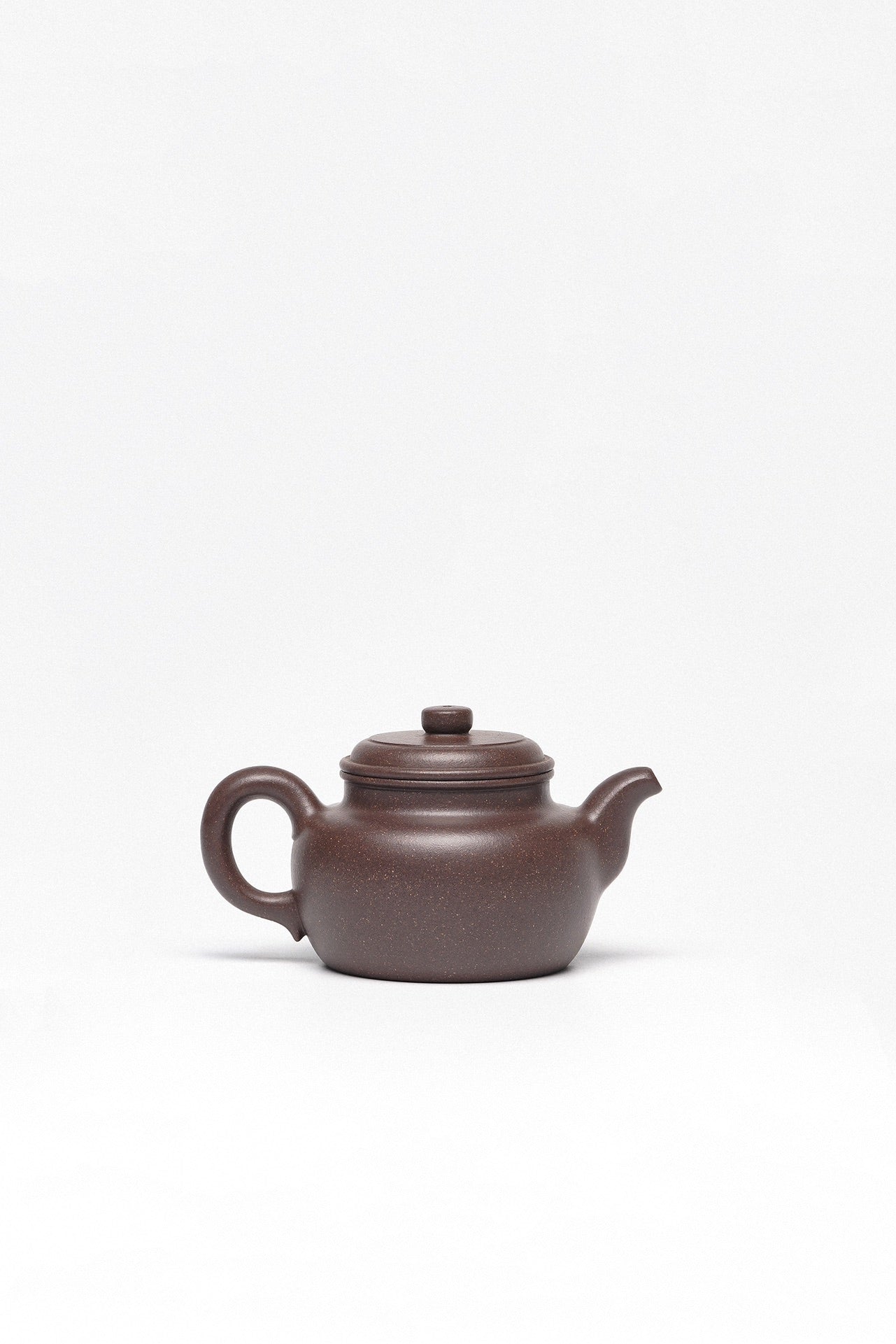 珍藏送礼·紫砂臻品｜省大师吴培林高徒·王雅丽制【大蕴德钟壶】——泥料：原矿优质天清泥·230cc