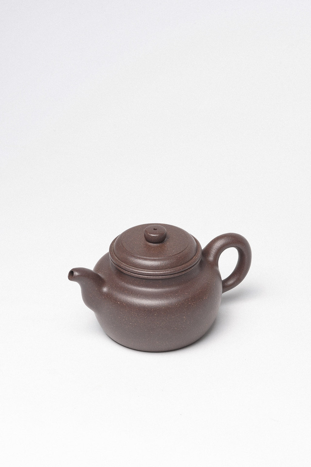 珍藏送礼·紫砂臻品｜省大师吴培林高徒·王雅丽制【大蕴德钟壶】——泥料：原矿优质天清泥·230cc