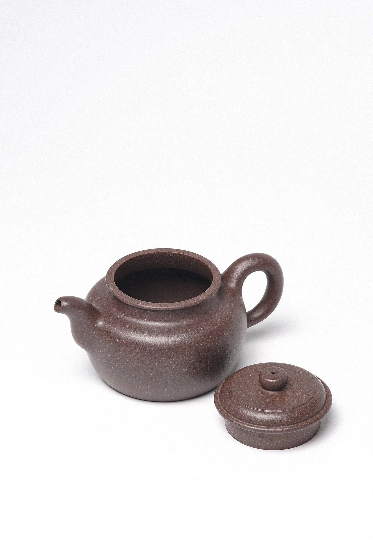 珍藏送礼·紫砂臻品｜省大师吴培林高徒·王雅丽制【大蕴德钟壶】——泥料：原矿优质天清泥·230cc