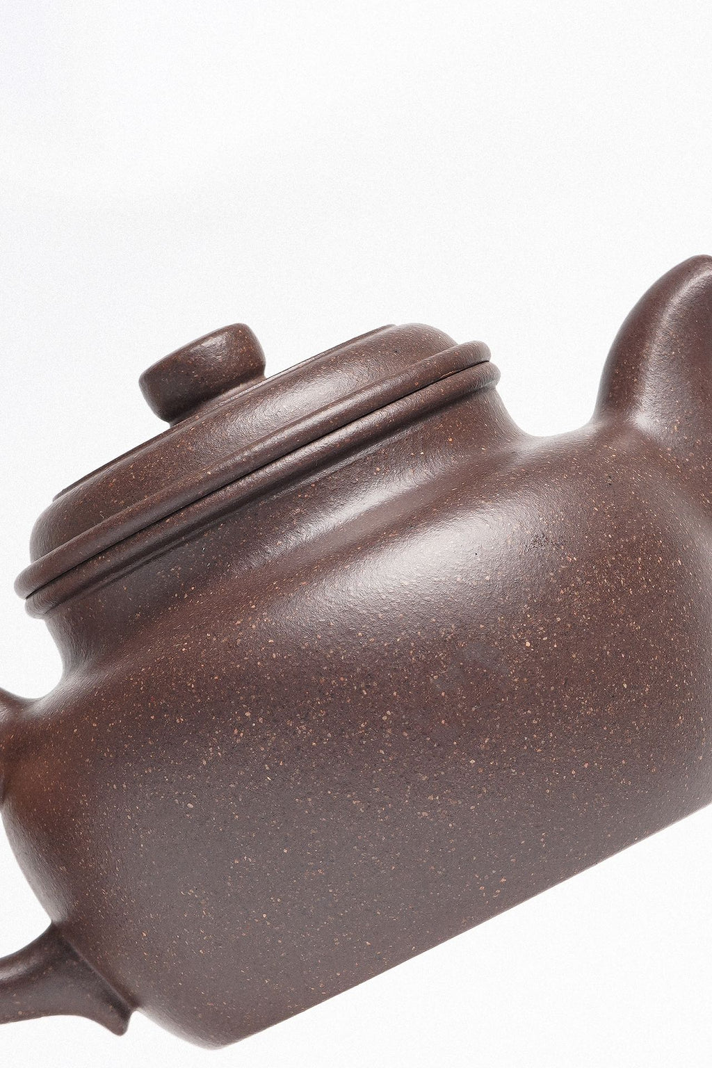 珍藏送礼·紫砂臻品｜省大师吴培林高徒·王雅丽制【大蕴德钟壶】——泥料：原矿优质天清泥·230cc