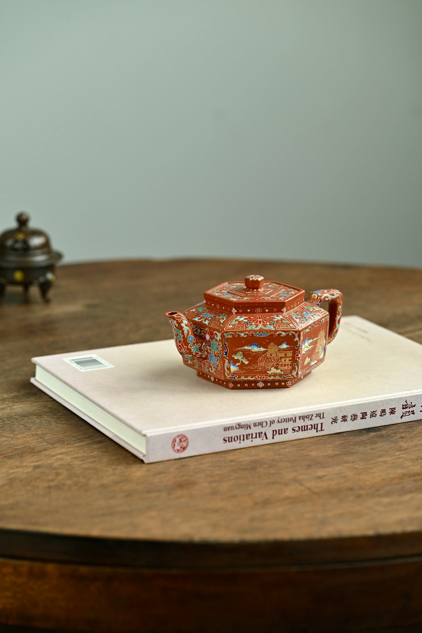 六合宫灯·全手工 /多届全手工大赛二等奖大拍陶手吴涛作品  /容量320cc/家藏朱泥珐琅彩