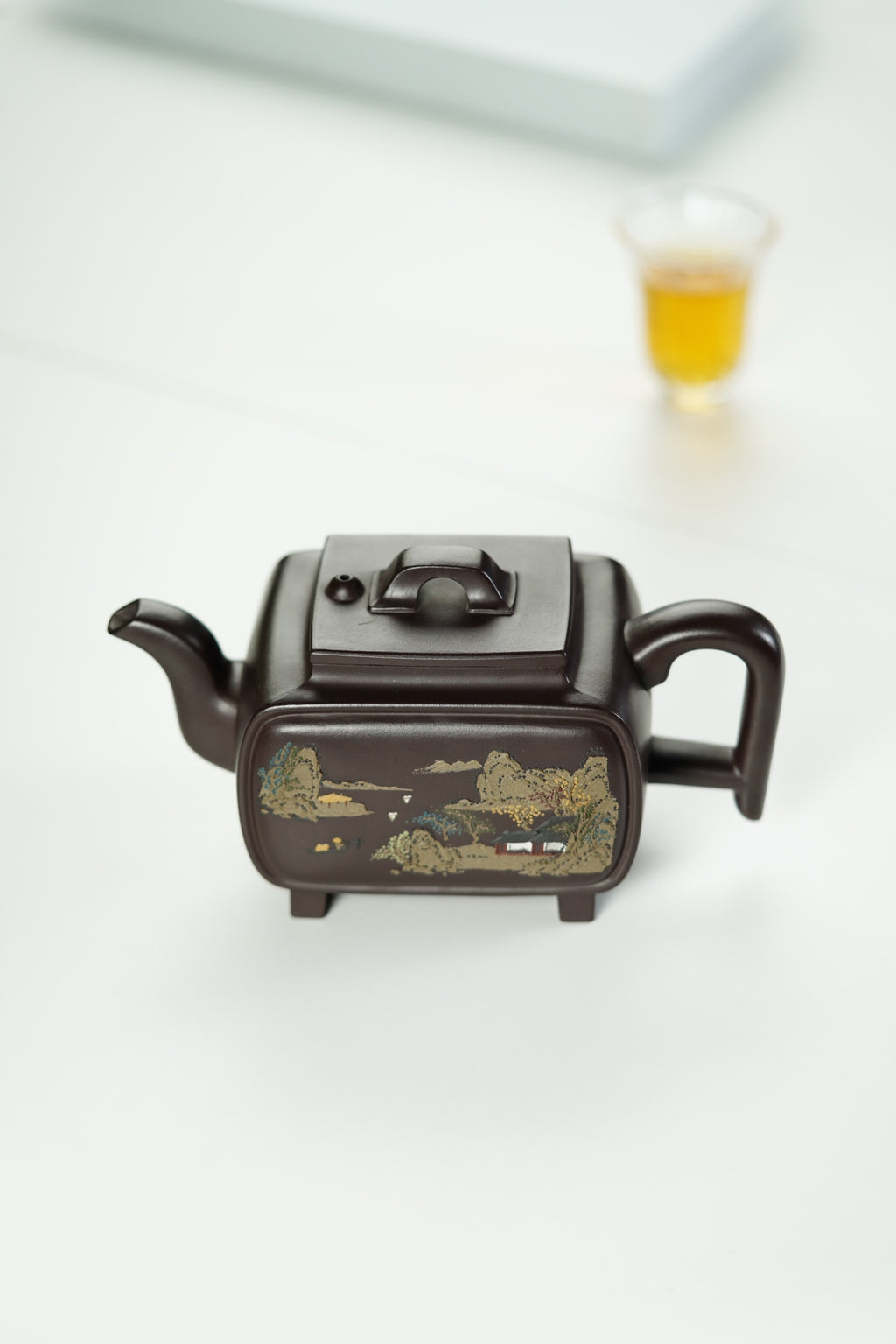 范大生嫡脉｜范秀芳制 范伟群装饰｜双省大师联诀紫砂臻品《锦绣四方壶》——原矿优质紫泥·450cc