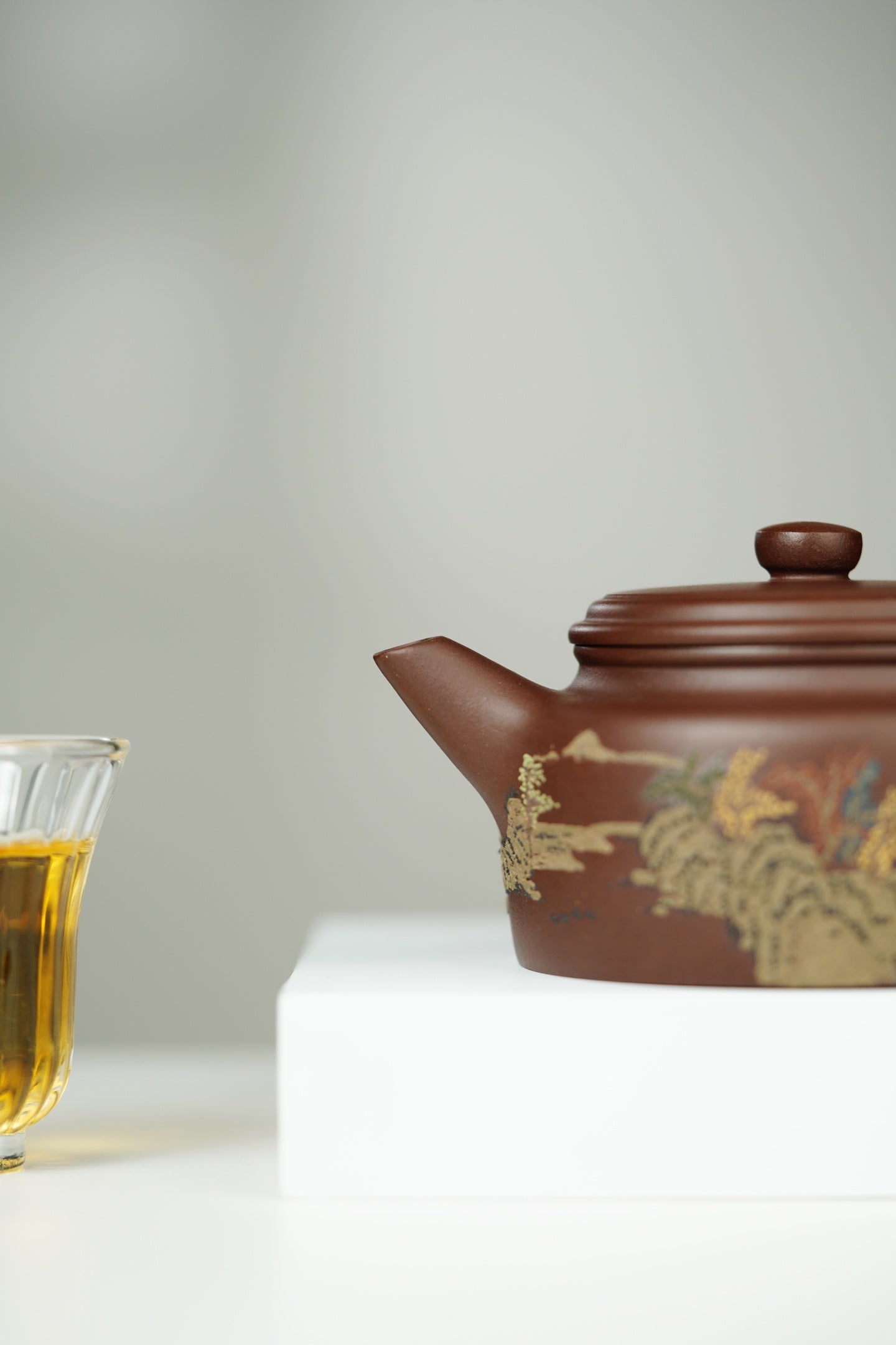 大生壶第四代嫡传·省大师范秀芳臻品《剑流德钟壶》——原矿优质紫泥·230cc ——江苏省陶瓷艺术大师·范秀芳 制