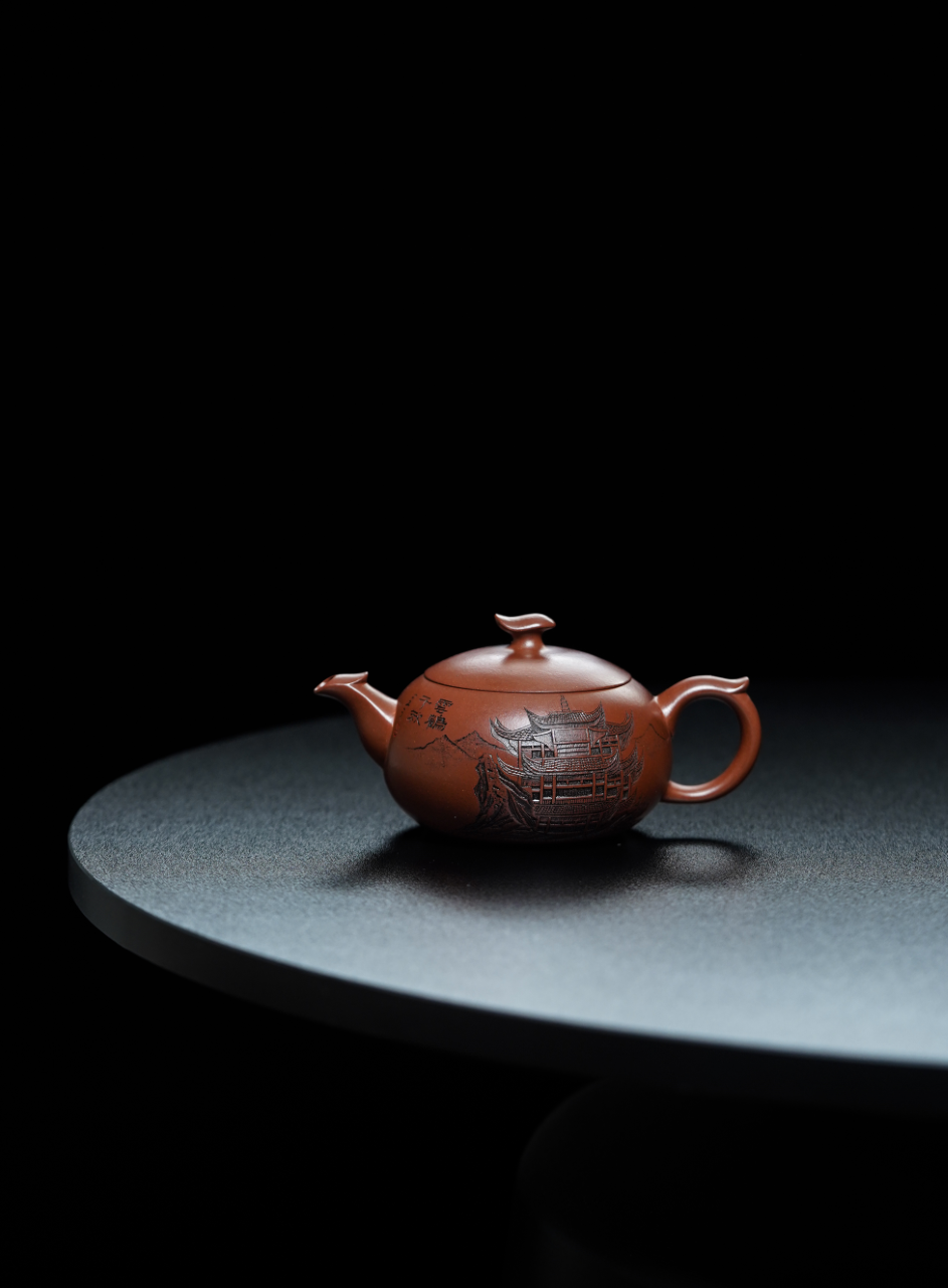 储立之大师传世典藏重器《四大名楼·凤鸣·黄鹤楼壶》——原矿优质赤金砂·220cc ——江苏省工艺美术大师·储立之 之作