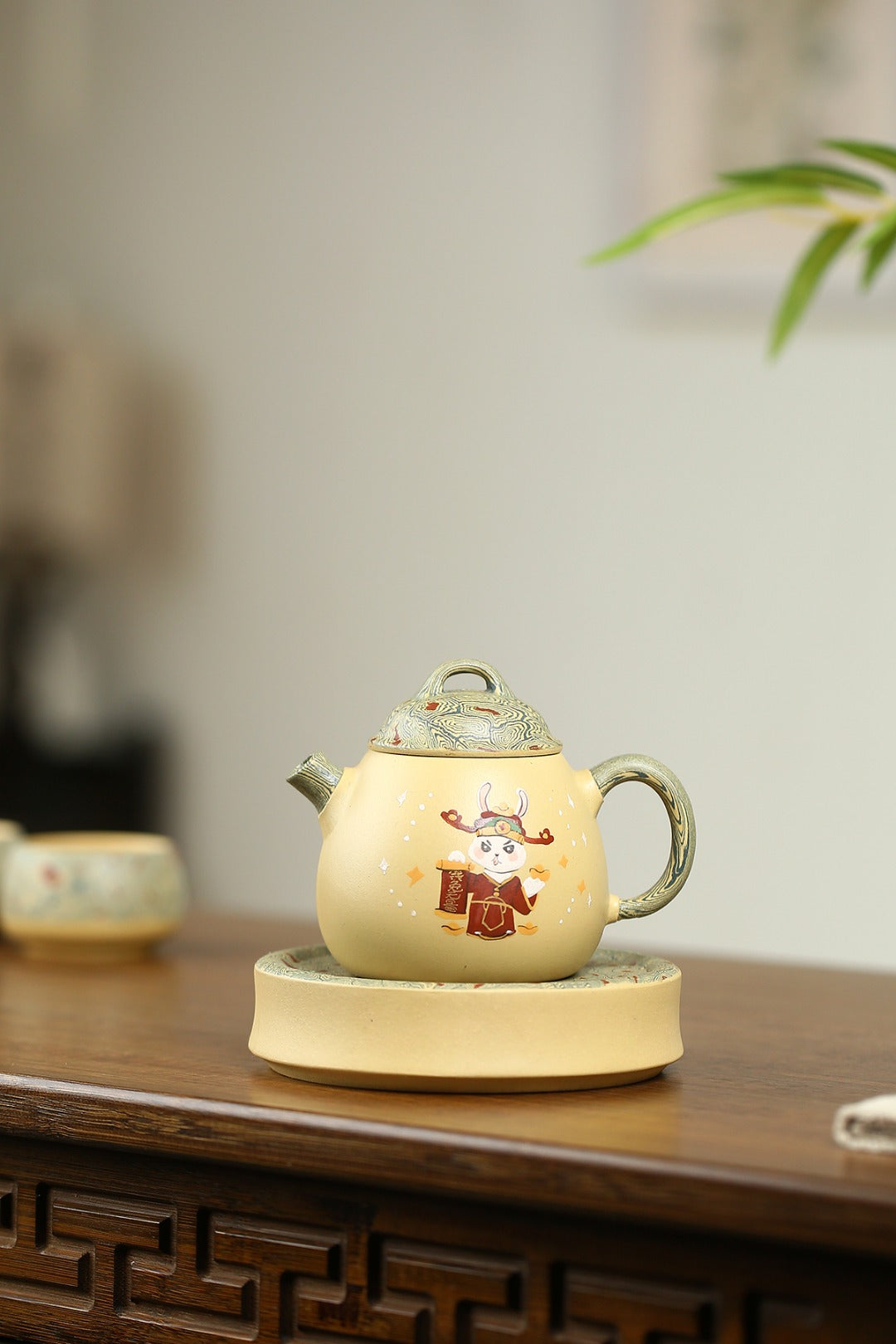 《前兔无量茶具》（四件套） 国家级工艺美术师 &nbsp;鲍玉华 原矿本山绿泥，210cc，口杯60cc