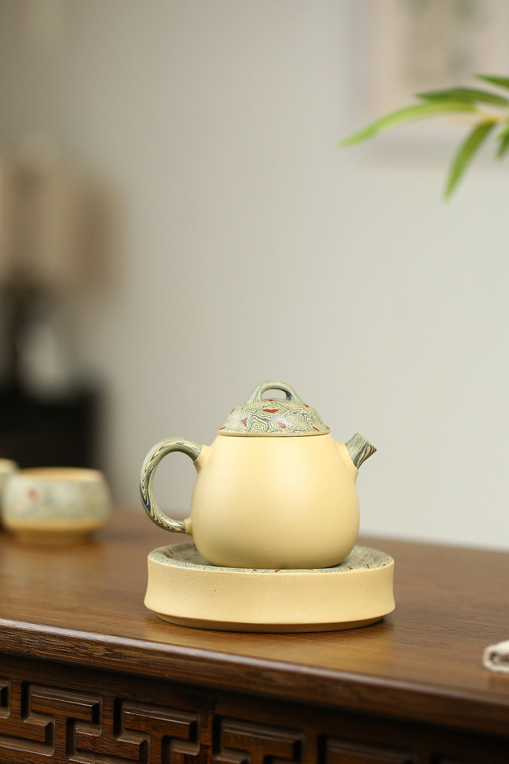 《前兔无量茶具》（四件套） 国家级工艺美术师 &nbsp;鲍玉华 原矿本山绿泥，210cc，口杯60cc