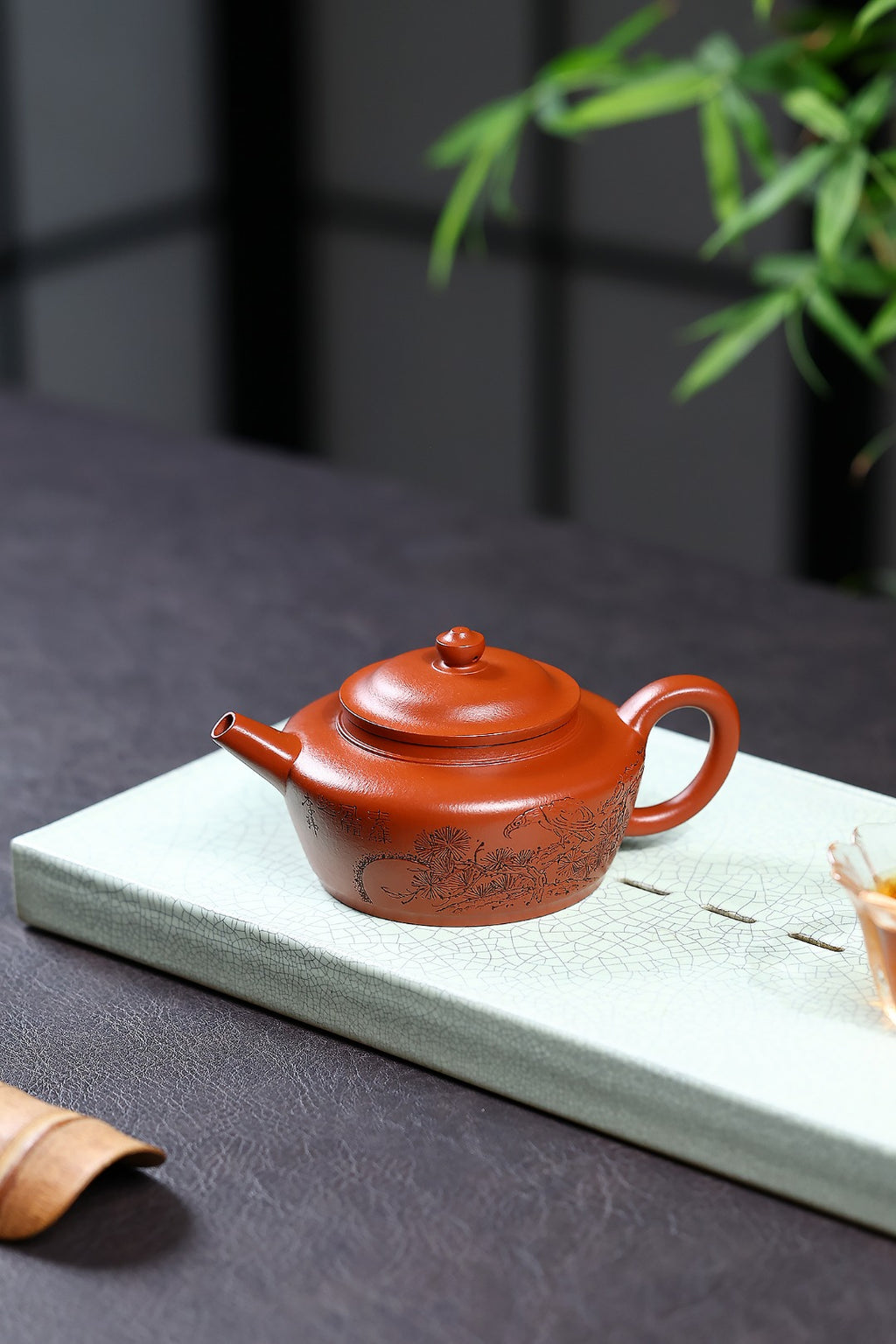 新品首发！！ 《笠帽》 国家级工艺美术师 鲍玉华 装饰：李玮（江苏省陶瓷艺术大师，正高）